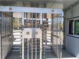 全高轉(zhuǎn)閘